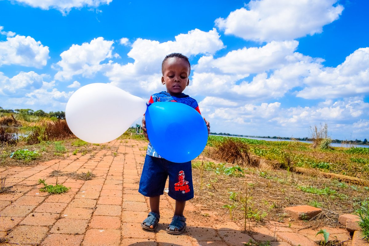 PicPerfectSnaps's tweet image. Mogau's Second Year birthday Outdoor Shoot.! 2
·
Please retweet my customer might be in your timeline
#PicturePerfectMultimedia0152 
#MadeInMyImage @Official_SABC1
#photography @SuperiorZargar @Xoli_Gatya @lushia_love @Thandolanga01 @Cindy_Makhathin @danielmarven