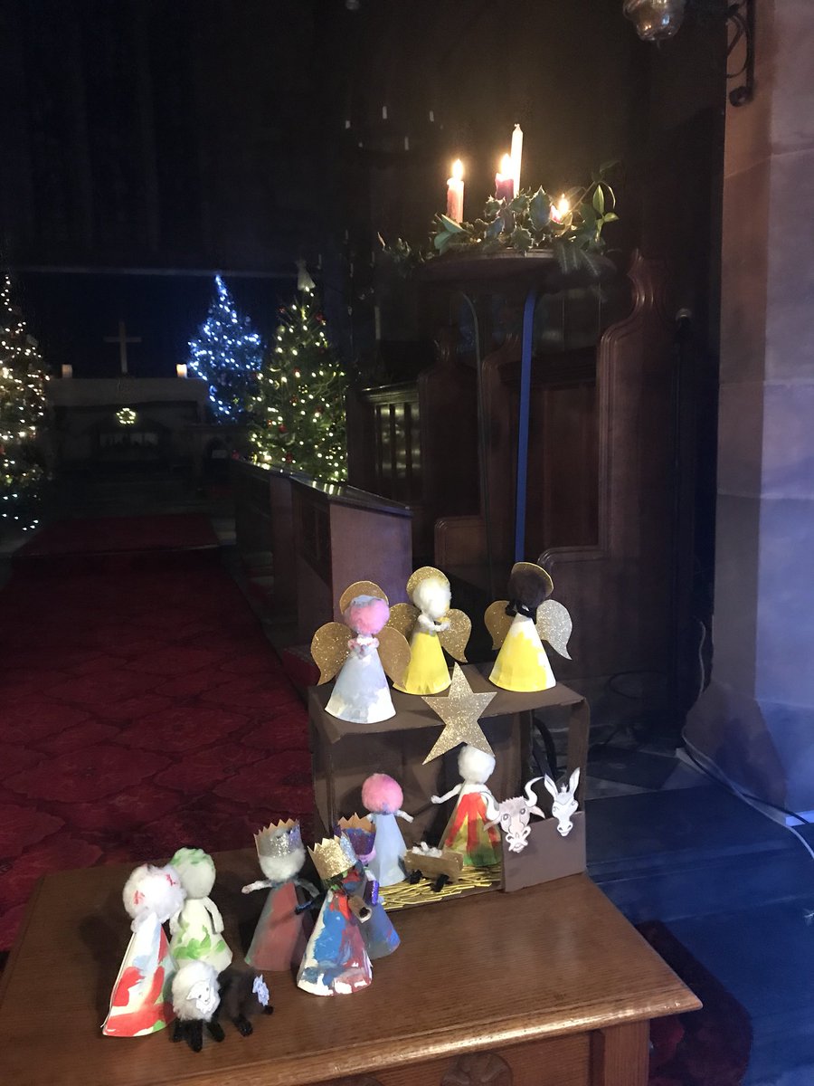 BeckyLStephens's tweet photo. Oh Holy Night, the stars are brightly shining! #Christingle #Nativity #Shustoke #FollowTheStar https://t.co/un4NNTTo9G