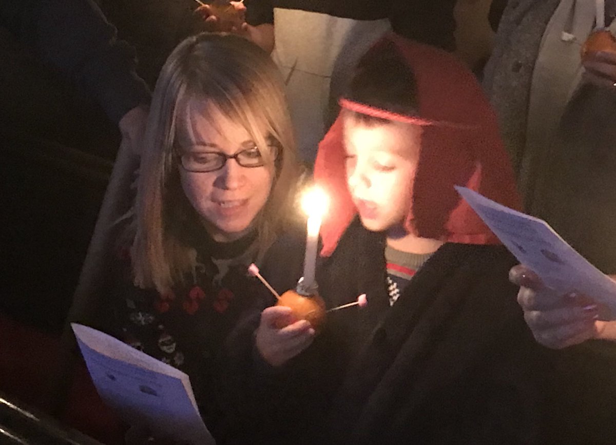 BeckyLStephens's tweet photo. Oh Holy Night, the stars are brightly shining! #Christingle #Nativity #Shustoke #FollowTheStar https://t.co/un4NNTTo9G