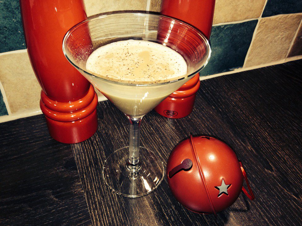HolidayPrep's tweet photo. National Eggnog Day is observed once a year on the day before Christmas.  
https://t.co/CvTxC0g4mE
AKA, egg milk punch, eggnog is a popular drink throughout the United States during the holidays #NationalEggnogDay #holidays #holidayreminder #holidaygift #EggnogDay #eggnog https://t.co/Ybws3uUOe8