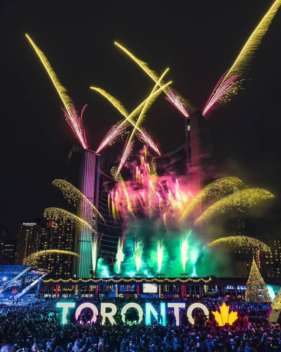 SeeTorontoNow's tweet photo. The biggest celebration of the year gets even bigger in #Toronto! New Years Eve is just around the corner and we’ve got some out-of-the-ordinary ways to celebrate in the city. https://t.co/b54tXRt5H4  #SeeTorontoNow https://t.co/V51kCG6DlC