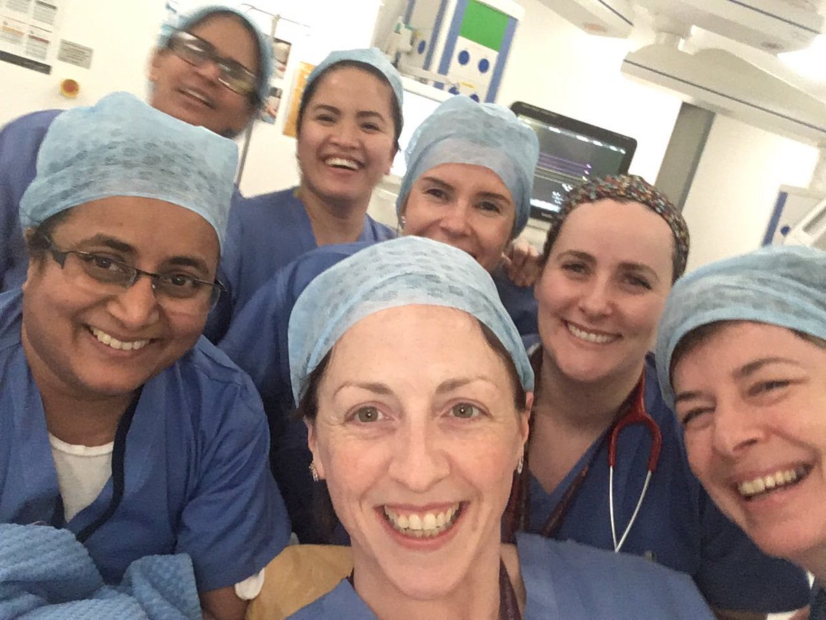 ymdoyle's tweet photo. Cross hospital specialities cover for the critically ill patient. Happy and proud to be part of such an amazing team! #weareworking #imatworkleo #olchc #crumlinhospital @SimonHarrisTD @leovaradker https://t.co/kgAv3ZWTf4