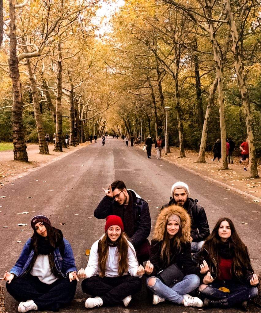 ssierros's tweet photo. We are Amsterdam! #Travelers #moment #Amsterdam https://t.co/a36mrFHiLA