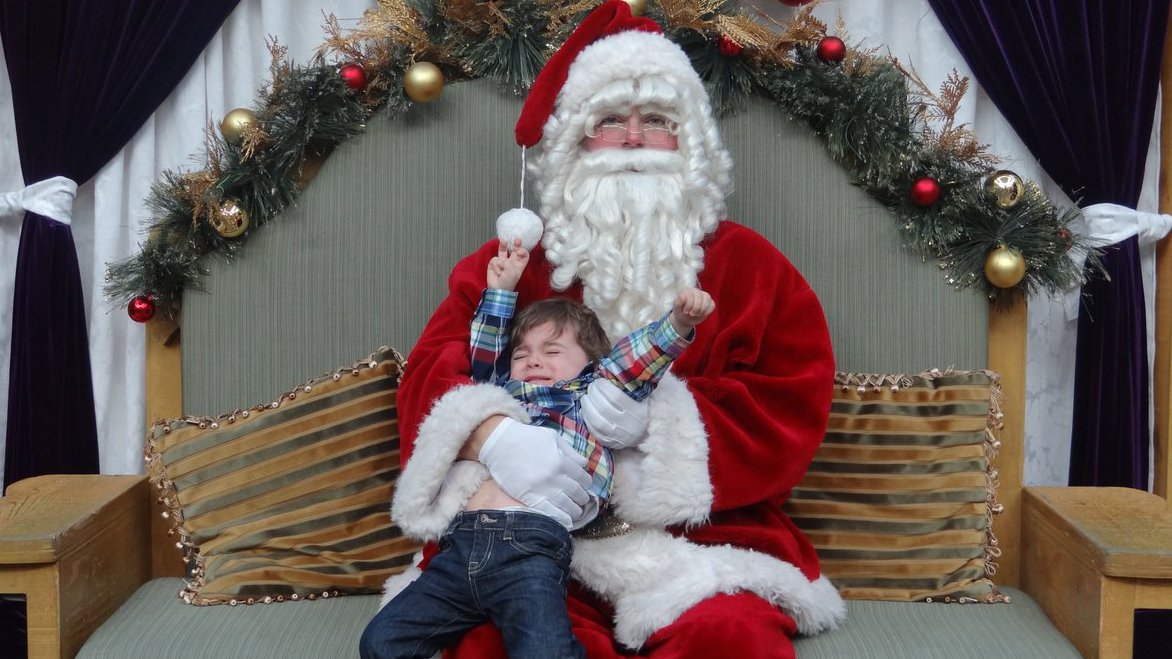 CityNewsTO's tweet photo. It’s that time of year again. Your child meets Santa ...and it doesn't quite go the way you planned. Share your photos with us using the hashtag #BetterNotCry or upload them here --> https://t.co/KXjdkL1YhV https://t.co/IA7jSL5mDE