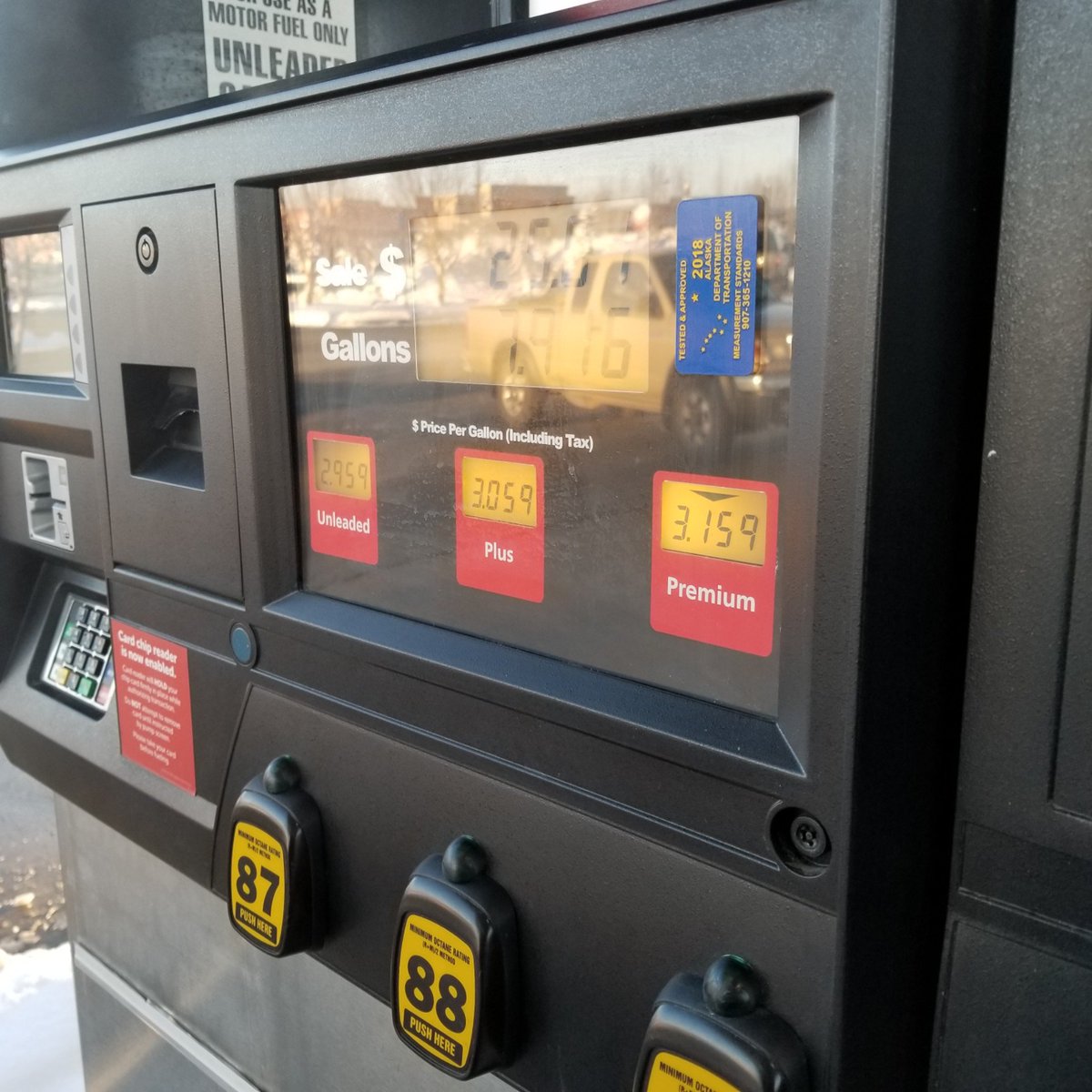 kv3x's tweet photo. Fill 'er up...! $3.159/gallon... (@ Carrs Gas Station in Anchorage, AK) https://t.co/bgz02Y3nZt https://t.co/Gq3oXZmwzb