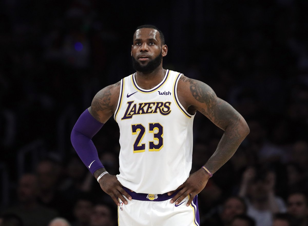 ajplus's tweet image. LeBron James apologized after he posted an Instagram story quoting rapper 21 Savage's lyric that said, "We been getting that Jewish money. Everything is Kosher."

"Apologies, for sure, if I offended anyone," he told ESPN, adding, "I actually thought it was a compliment."