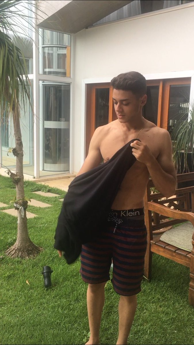 guilhermxc's tweet photo. ☀️🌴 https://t.co/MWv2ANB2Ym