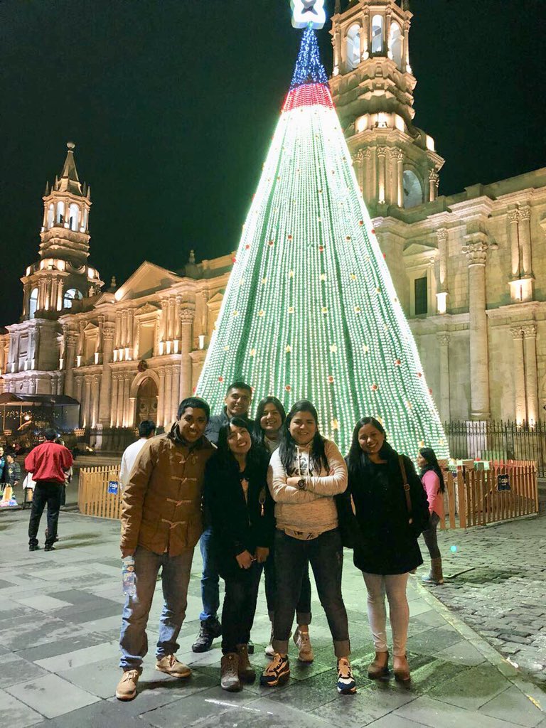 evy_prog's tweet image. Feliz Navidad para todos ☺️🌲❤️!!! #MerryXmas #MerryChristmas⁠ ⁠ #navidad⁠ ⁠ #Love #friends #arequipa #arbolito