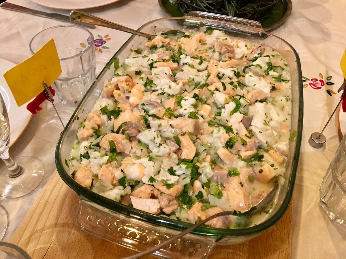 GeorgAlbrecht1's tweet photo. heute am #Heiligabend gab es #Cevice zu essen! 😋🐟🇨🇱 #Weihnachten https://t.co/Z1ryUbFANj
