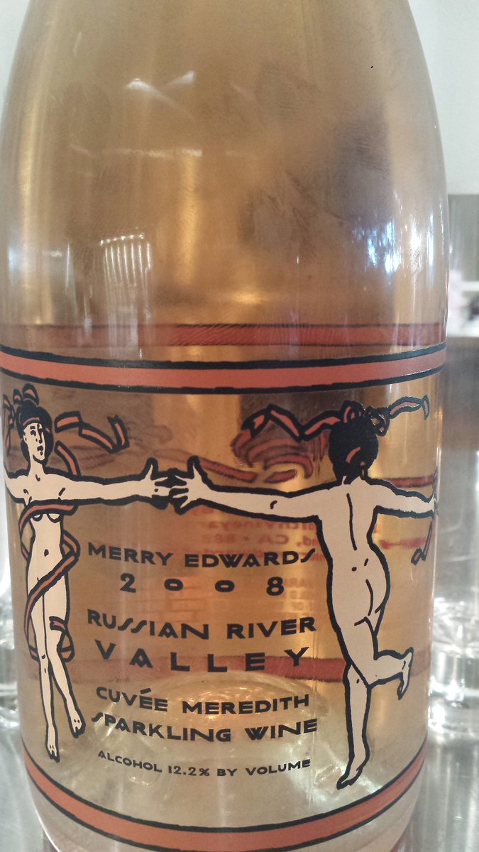 testarossasmom's tweet photo. The Season's Bounty and Blessings to you and yours!
#merryedwardswinery #BubblesbyMerry #TastyTreasures #daemonosity @apocalipstixnow @ValMonst3r https://t.co/c6XlWaLaR0