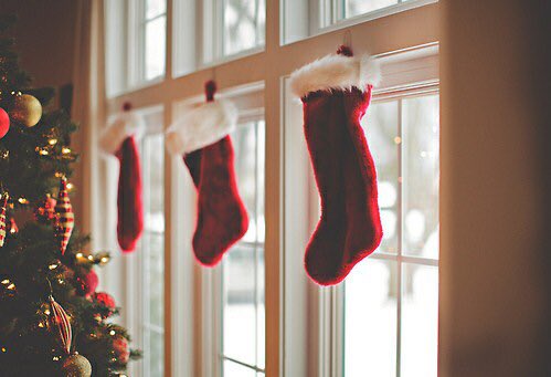 _gyunnwh's tweet photo. ♡ㅡSpecial Keywordㅡ♡
🎄 Christmas ✨ 
( project by @keepit_hodken )
#ดงเคนเดือนนี้

pls retweet
🎅🏻 (OS) Donghan’s magic #ดงเคน
‘𝒀𝒐𝒖’𝒓𝒆 𝒋𝒖𝒔𝒕 𝒍𝒊𝒌𝒆 𝑪𝒉𝒓𝒊𝒔𝒕𝒎𝒂𝒔 𝑫𝒂𝒚’
— tag ; #mybaepd101
— https://t.co/2QlVmnjrI1 https://t.co/h7Vxp9o0Ge