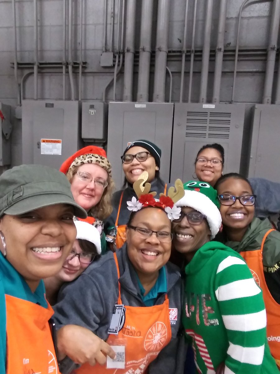 My crew on Christmas Eve #HD2702