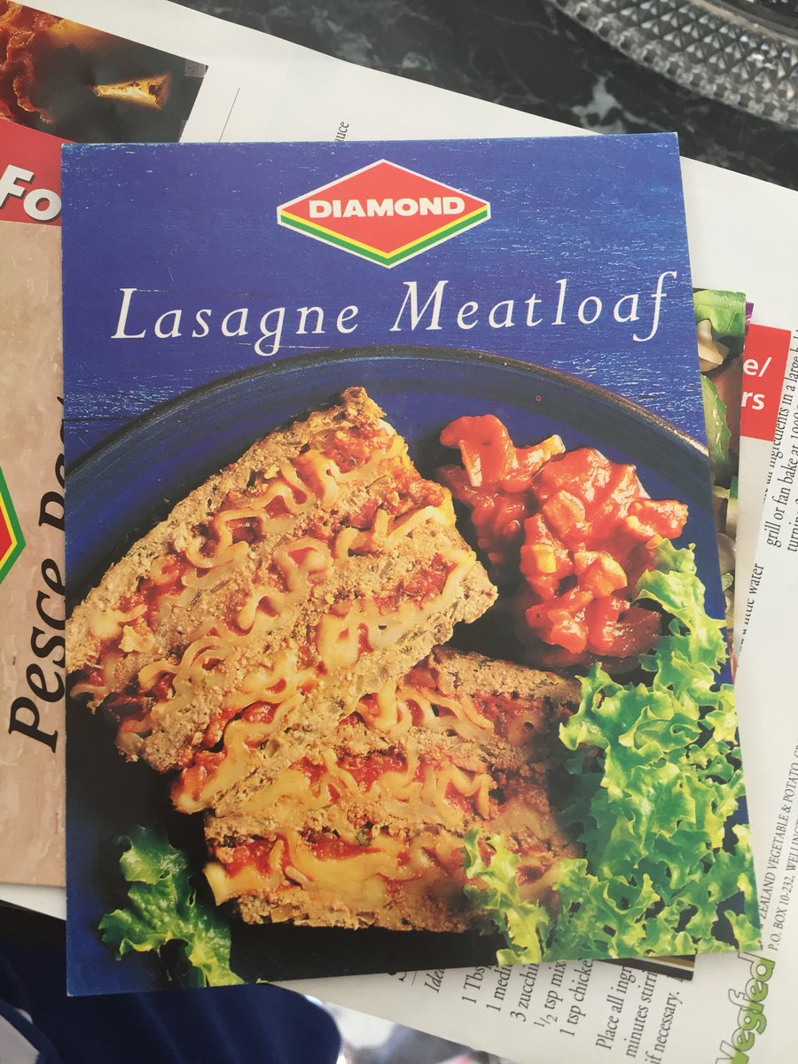 GrahamCrackuhz's tweet photo. Found this going through my girlfriends mums old recipes. First of all, why? https://t.co/kHEpKhFKnY
