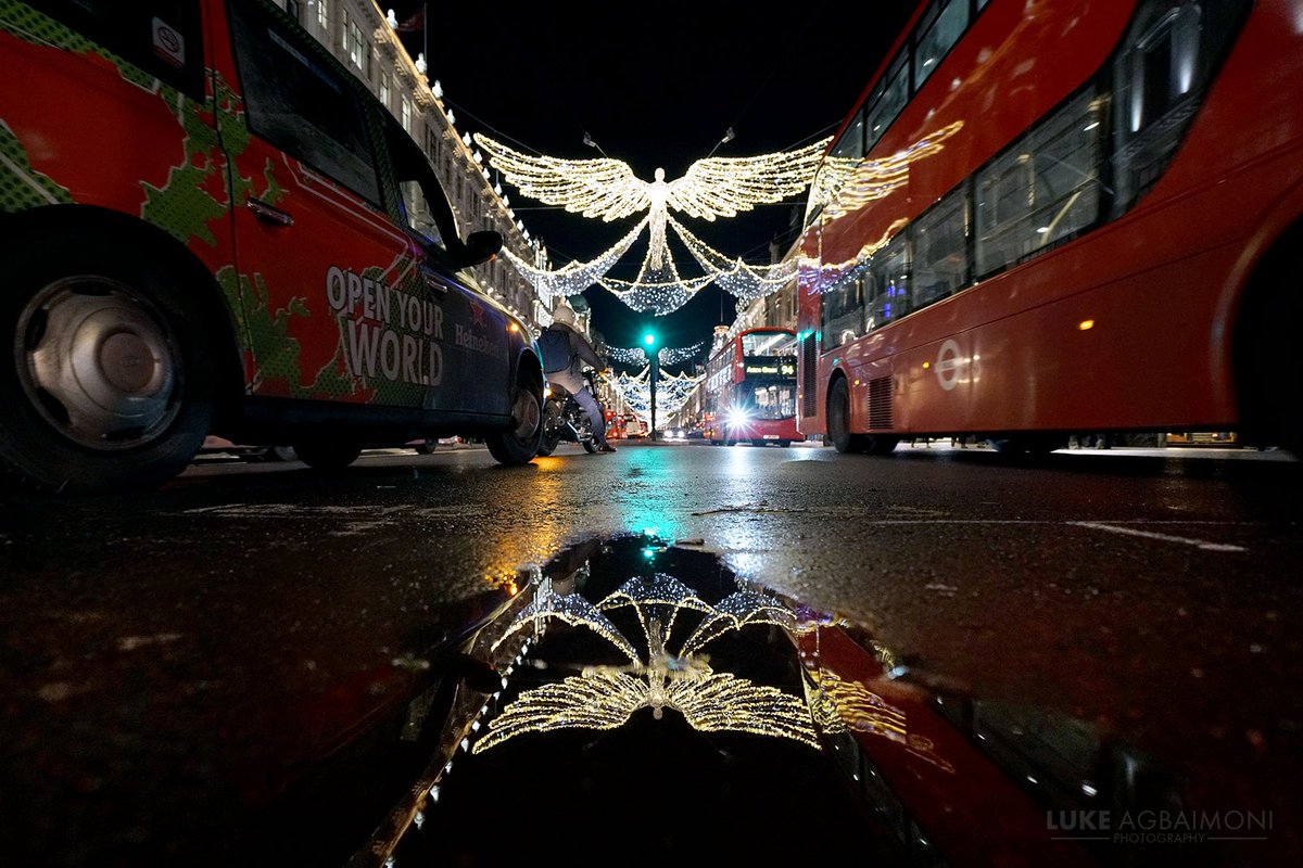 MERRY CHRISTMAS EVERYONE!!!

Photo: London Oxford Street xmas lights