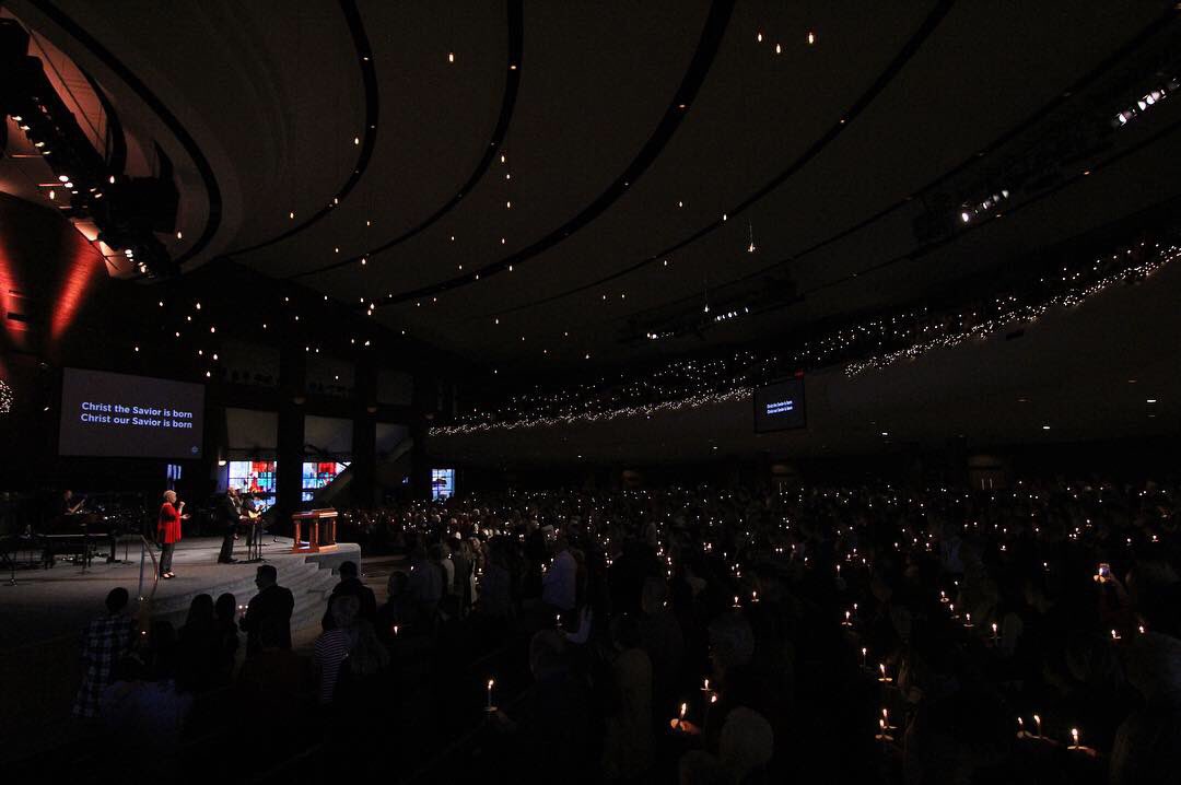DiscoverHGBC's tweet photo. One of our favorite services of the year as we celebrate the birth of Jesus and gather together to worship the newborn King. And we lit some candles too! https://t.co/8JLRl33ZdY