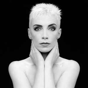 December 25... Happy Birthday Ann \"Annie\" Lennox... RESPECT  