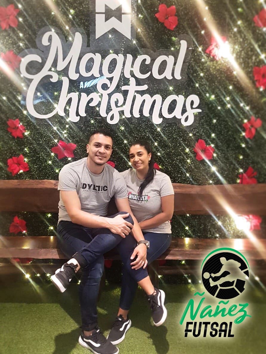 andres19845's tweet photo. Feliz Navidad!!!! https://t.co/3HiMyUN2qM
