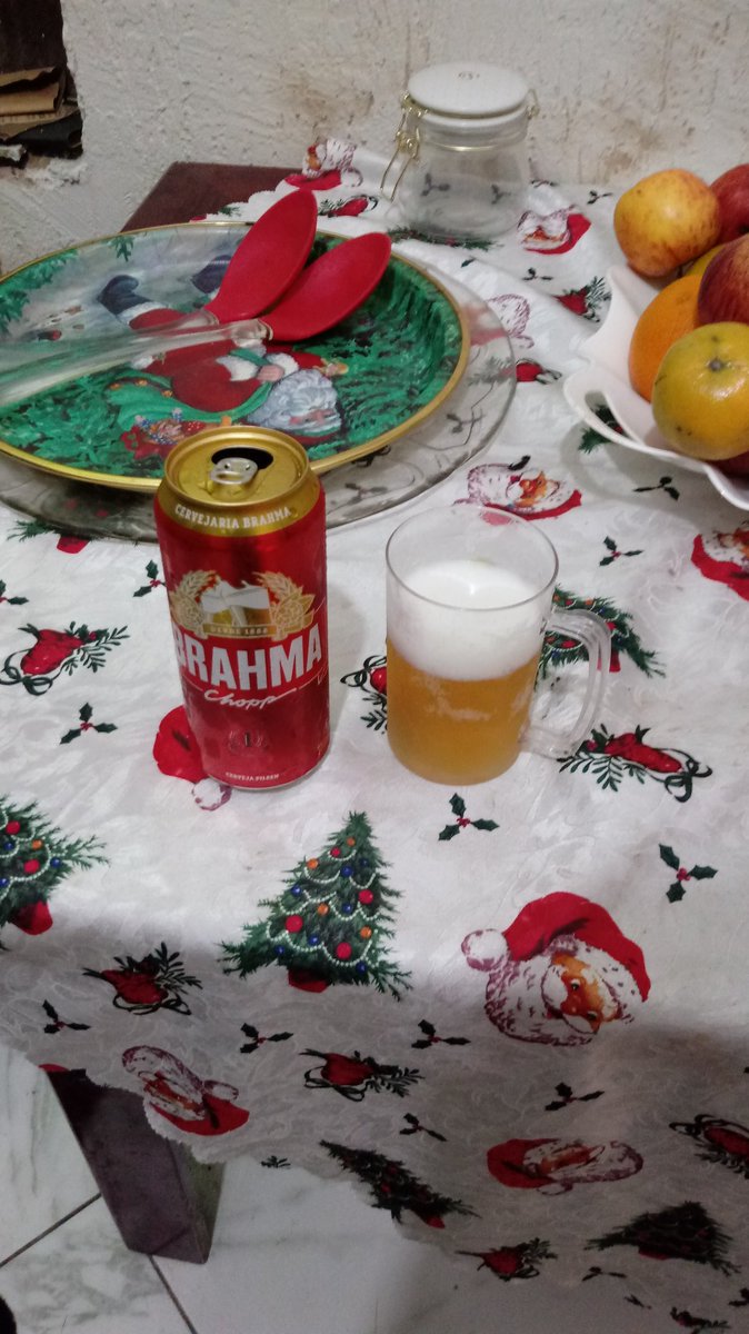 Doggdasouza's tweet photo. Pra começa a noite cervejinha de leve✌🏻🍁🍻🌊🎅🏻 https://t.co/q9xpsJhMvV