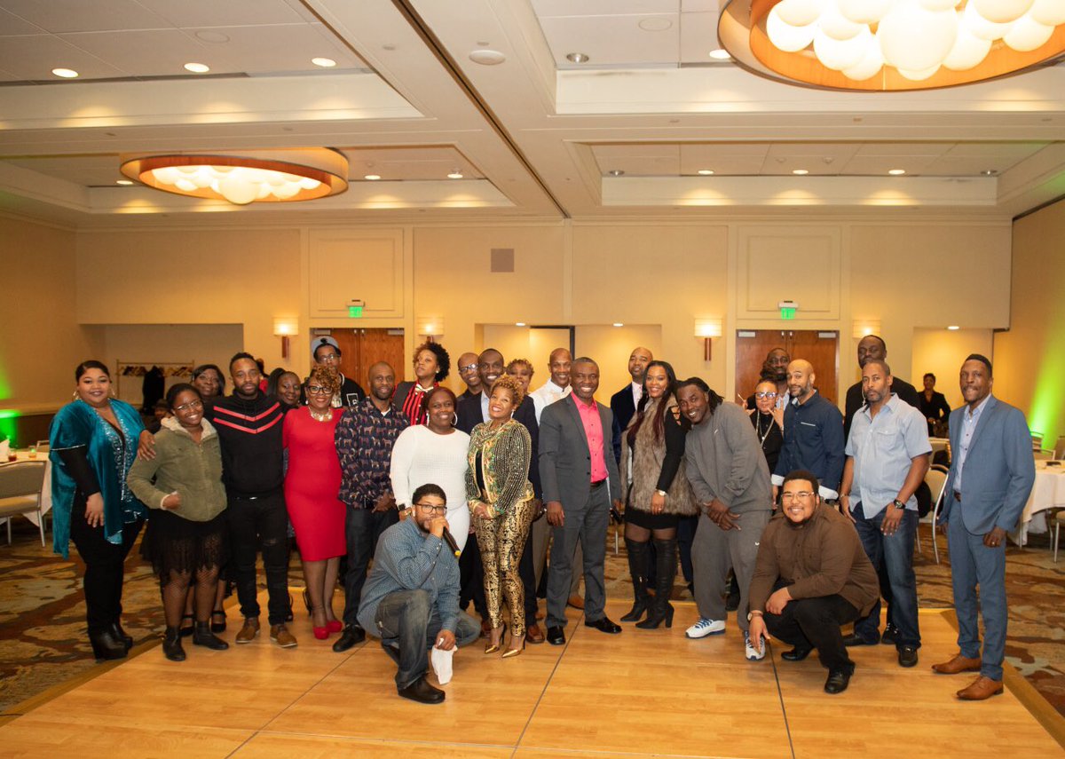 cnu311's tweet image. Christmas Party. Team made it fun and Successful. Store 0123 Joneboro The Home Depot. @LayneThome @ChrisBergHD @daniel_opene1 @ASummers_HD @