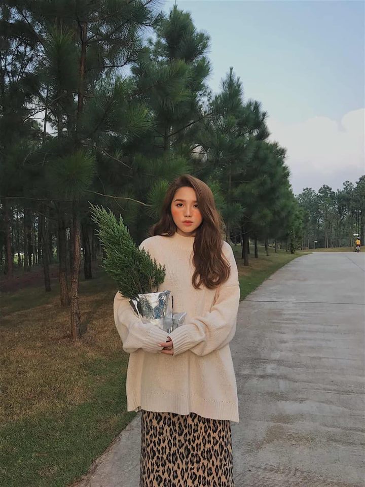 kim93vn's tweet photo. With all good wishes for a brilliant and happy Christmas season. Hope things are going all right with you.😍😍😍 #MerryChristmas2018 #Noel  #follobackinstantly https://t.co/a2aRwdfDxX