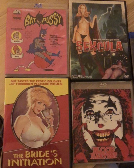 Some christmas present highlights. @OldYorkmatt gets me. https://t.co/Y8c76IpTGU<a class="tags" target="_blank" title="On Twitter" href="/?out=eyJ0eXAiOiJKV1QiLCJhbGciOiJIUzUxMiJ9.eyJpYXQiOjE3MTk4NjUyNzgsImlzcyI6InR3cG9ybnN0YXJzLmNvbSIsIm5iZiI6MTcxOTg2NTI3OCwiZXhwIjoxNzUxNDAxMjc4LCJyZWRpcmVjdF91cmwiOiJodHRwczovL3R3aXR0ZXIuY29tL09sZFlvcmttYXR0In0.Qh6CjRGDhguYLGquaW5jvkRUDDLwQjqazM-PAwHXe5_bNOtVN2ty6wtMf6_rU2FU1mepGSoFgde2Cmhe5q3v1g">@OldYorkmatt</a>