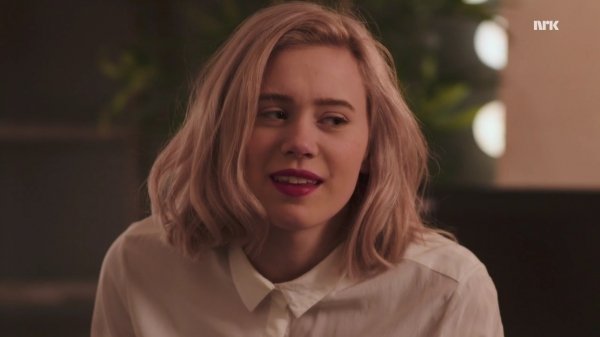 AblazedHope's tweet image. Lucy trying to figure out what she wants to do with her settlement as @RaisedByCrowz is asking her questions because she really didn't think he would get on the boat.