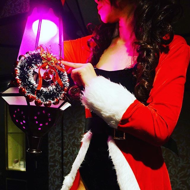 Merry Christmas!  #mistress #dominatrix #pvcfetishwear #pvcfetish #prodomme #findom #bootfetish #fetishmodel<a href="/tag/mistress"class="tags">#mistress</a><a href="/tag/dominatrix"class="tags">#dominatrix</a><a href="/tag/pvcfetishwear"class="tags">#pvcfetishwear</a><a href="/tag/fetishmodel"class="tags"><span>#fetishmodel</span></a><a href="/tag/prodomme"class="tags"><span>#prodomme</span></a><a href="/tag/findom"class="tags"><span>#findom</span></a><a href="/tag/bootfetish"class="tags"><span>#bootfetish</span></a><a href="/tag/p"class="tags"><span>#p</span></a>