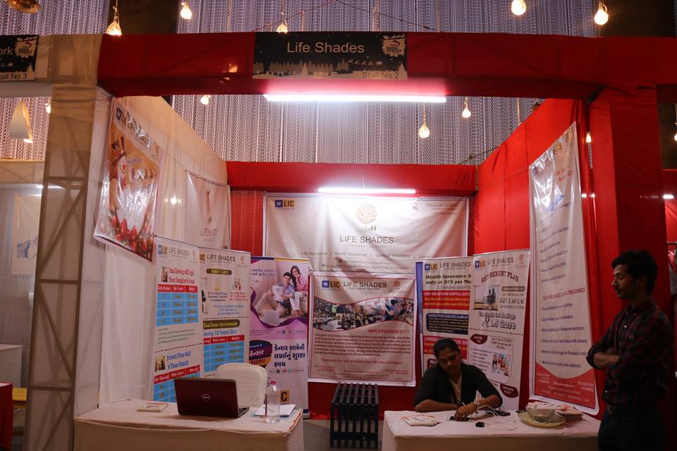 ClubO7India's tweet photo. Glimpse to Day 1 of Christmas High street 3.0, fantastic event with lots of fun &amp; Happiness, Want to enjoy don't wait come now at club o7. https://t.co/9UpqZvS5xe