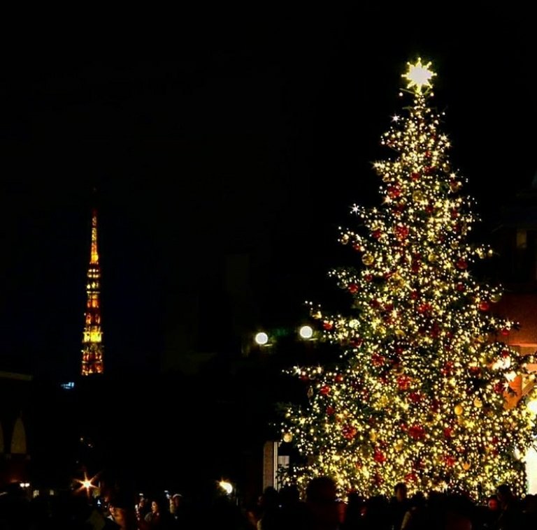 TaeyanSmith's tweet photo. 💗👌Merry Christmas ~ 메리 크리스마스🎄❤ https://t.co/3zmXlDNcGi