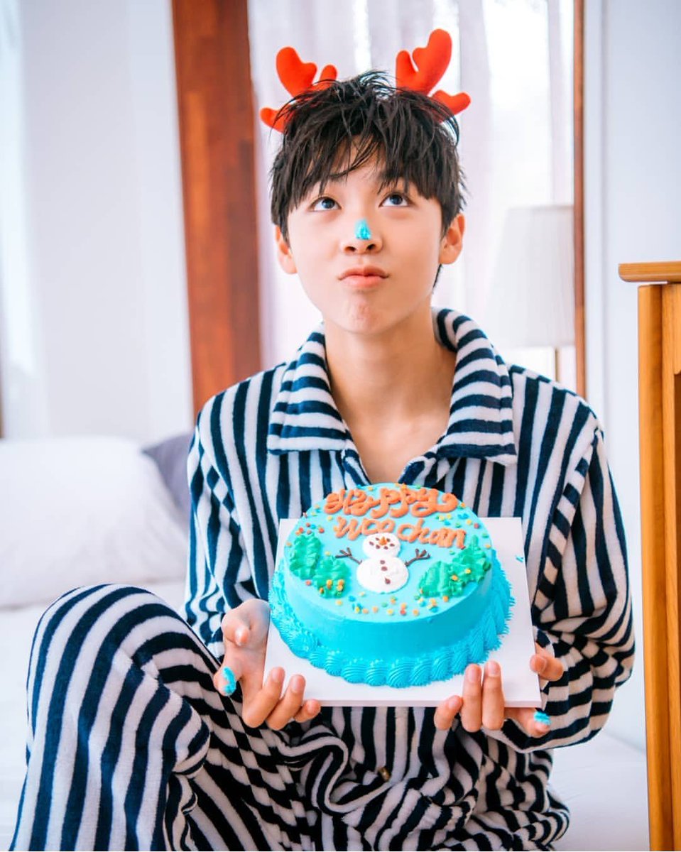 WoochanBrasil's tweet photo. esse menino tá muito lindo socorro
(2/2) https://t.co/8a8Qd1hSku