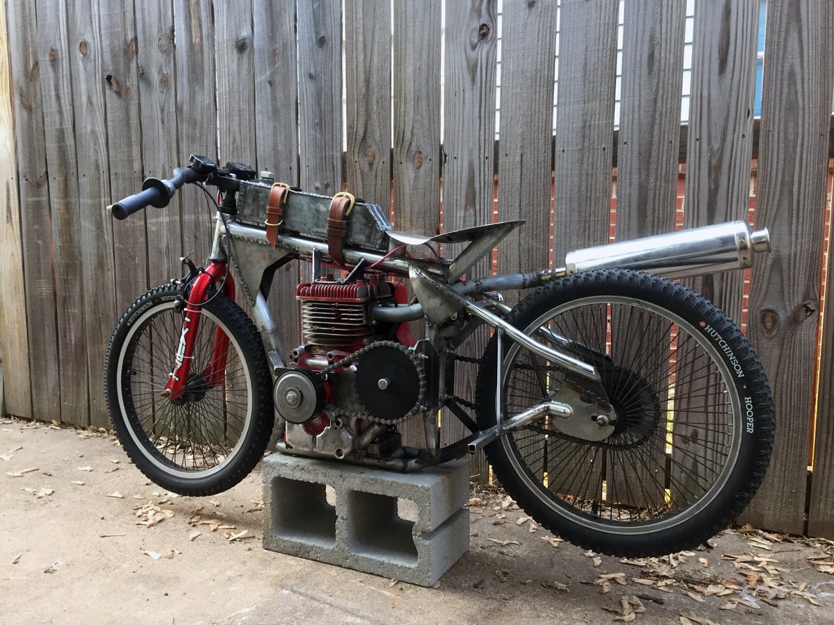 cruiser_bike's tweet photo. Hey all. I made a motorbike.
#bikenstagram #bikeformom #bikecap #bikeporn #bikesandbeer https://t.co/wvoNOB6pOB