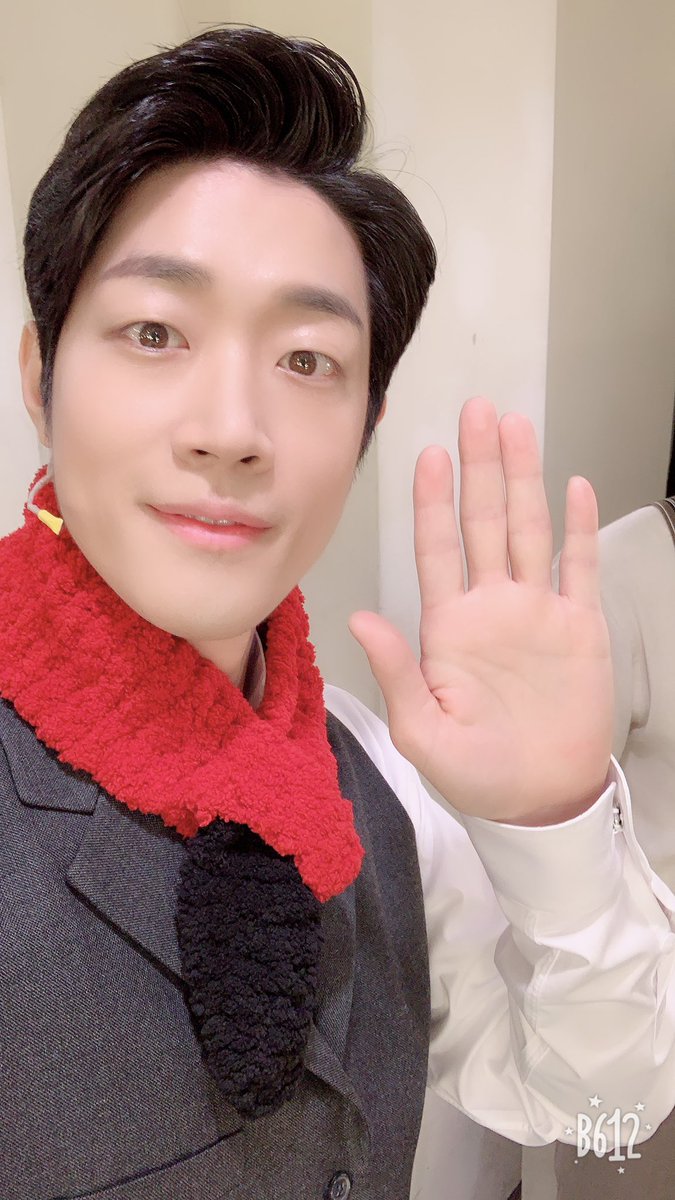 Merry christmas~♥️🌲🐶🧣