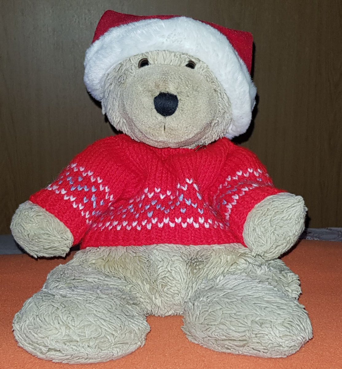railwaybear's tweet photo. Happy Christmas everyone 🚂🐻 https://t.co/nITSIwn6HL
