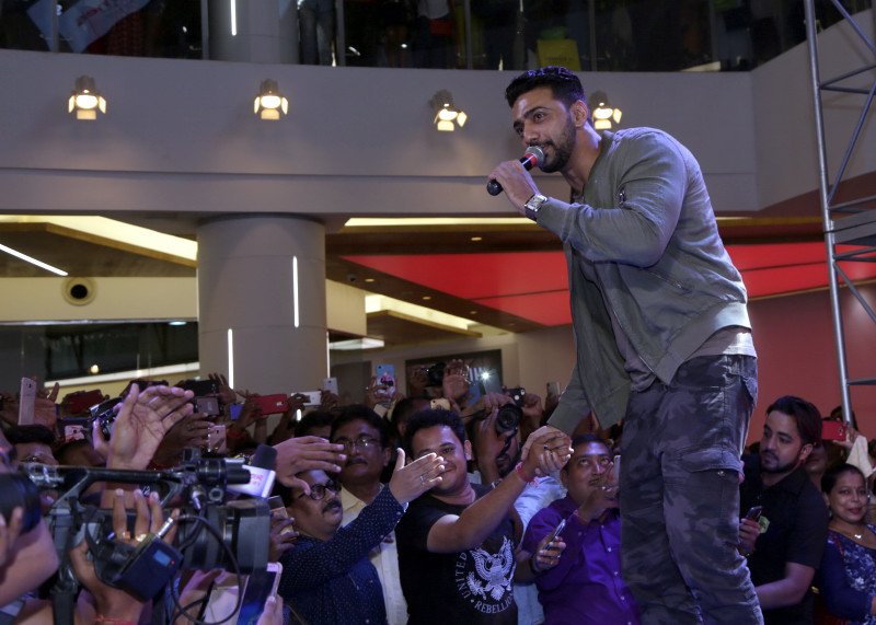 Calcutta_Times's tweet photo. Happy birthday to the actor who dares to break stereotypes and offer something new to the audiences. From producer to actor — he wears many hats! Today, we hope he's wearing another — a birthday hat! Have a great year, @idevadhikari . Best wishes from team Calcutta Times. https://t.co/nGhZeO7Z9A