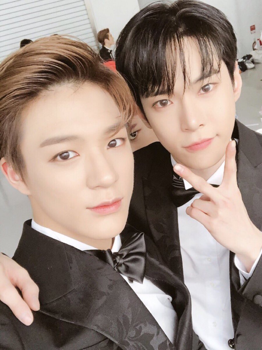 leejenopics's tweet photo. 181225 🏆 2018 sbs gayo daejun
© nct twitter https://t.co/gDvCskt1Af