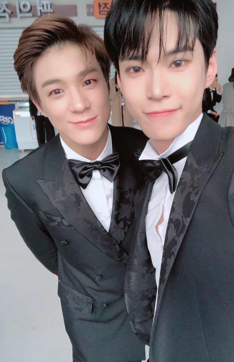leejenopics's tweet photo. 181225 🏆 2018 sbs gayo daejun
© nct twitter https://t.co/gDvCskt1Af