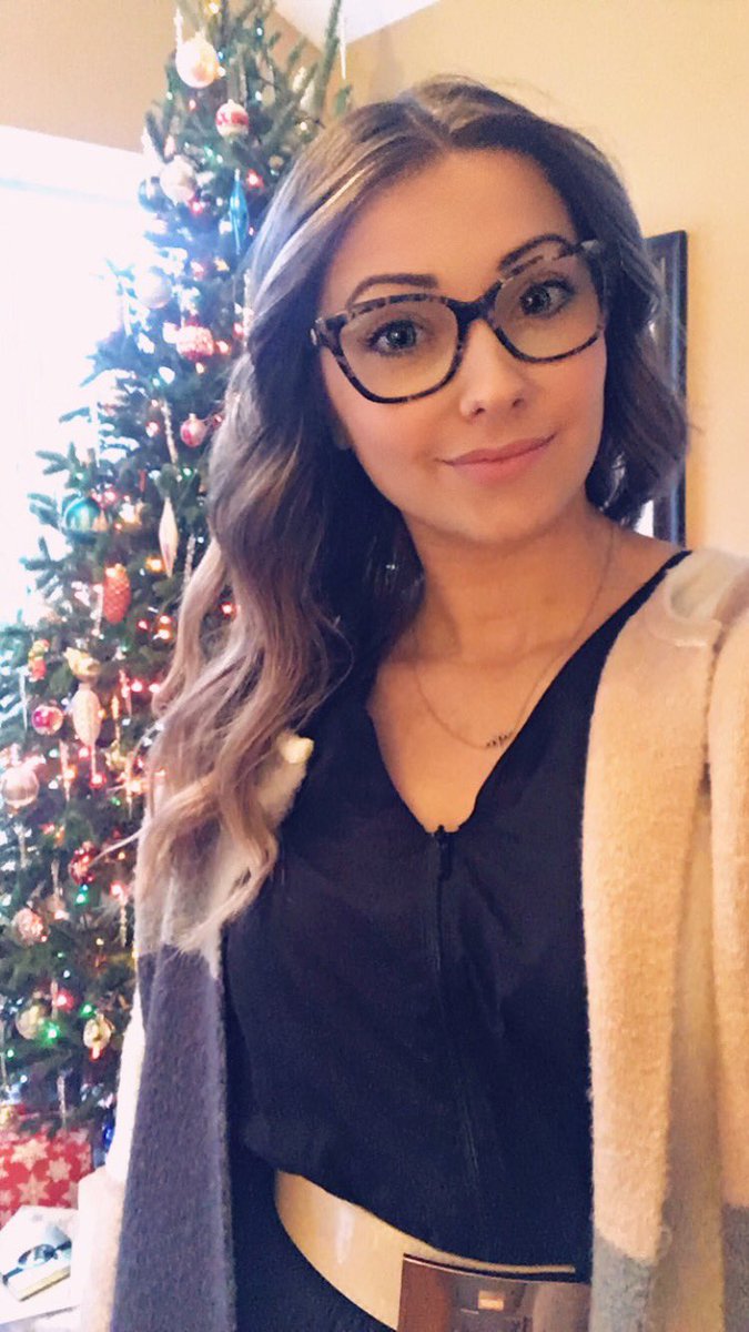 BrittJeanHep's tweet photo. Merry Christmas 🎄 https://t.co/UeKiqi9Itv