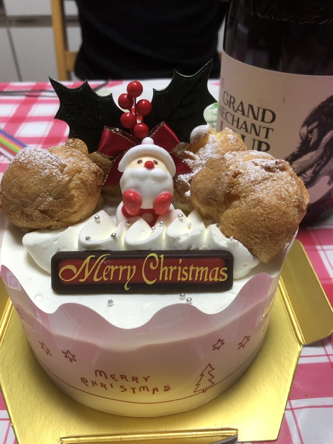 ビアードパパ クリスマスケーキの口コミを徹底調査 まずいの 美味しいの なんでもgeek