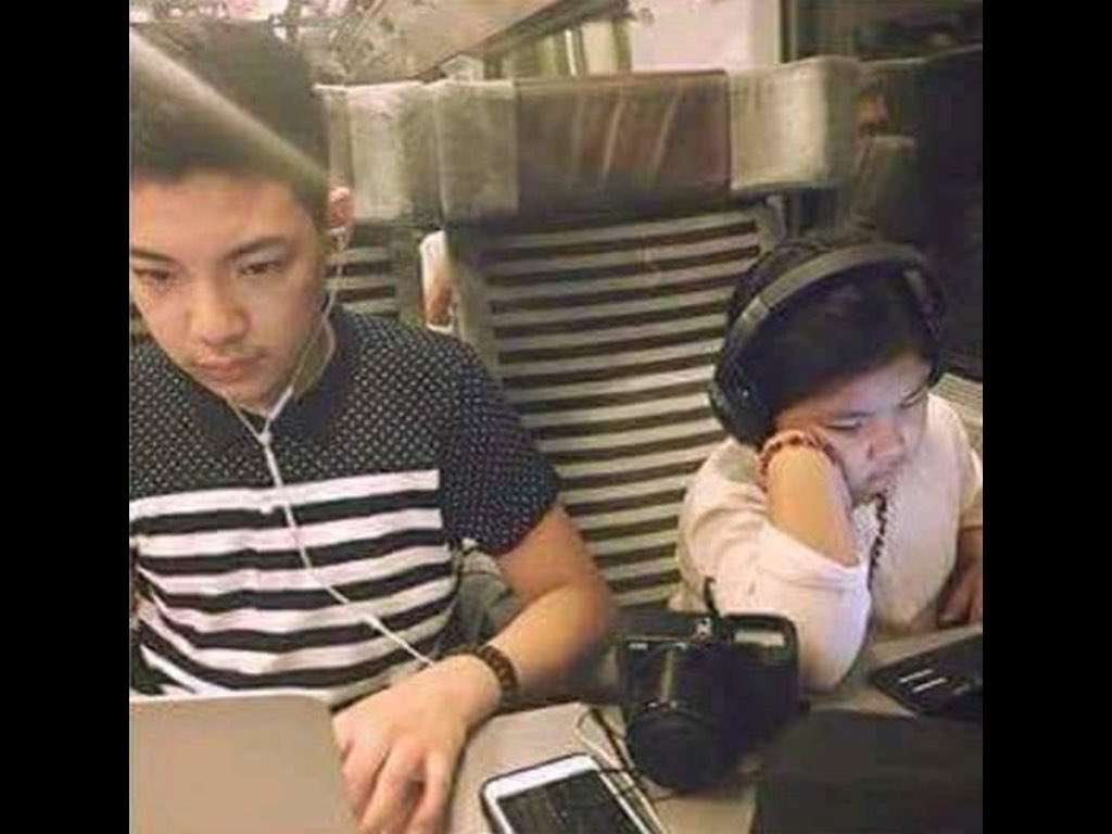 hagos_charm's tweet photo. Merry Christmas eve! -@darrenespanto😍💚
#IgUpdate💚Merry,merry Christmas Darren at sa lahat ng Co-Darrenatics,Family and Friends ko!😁😘💚🎄🎄🎄 https://t.co/ystNhRSfkz