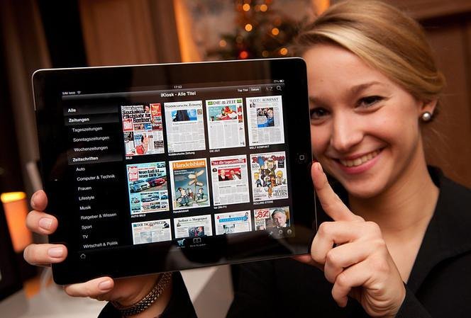 comphulp_Leiden's tweet image. Uit onderzoek blijkt dat tablets het populairst zijn onder oudere gebruikers. Gebruik jij een tablet? 😜

#computerhulp #computerhulpleiden #computerdiensten #Leiden