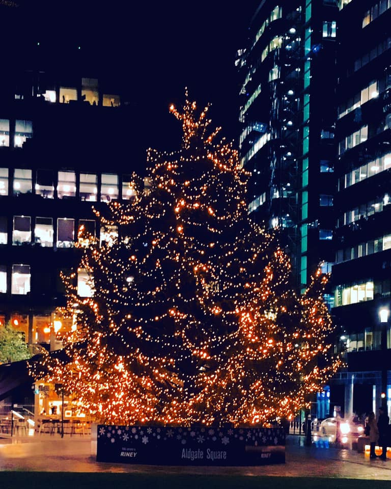 MattKPlays's tweet photo. HAPPY CHRISTMAS! X https://t.co/ocHqtaVnhX