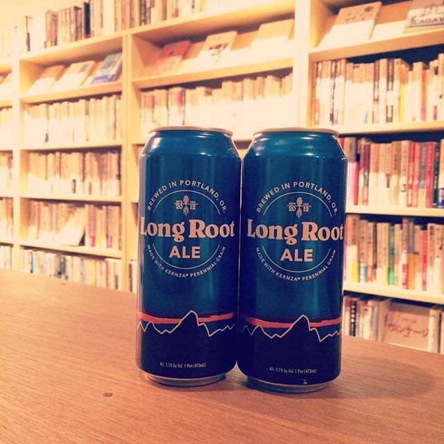 and_books2018's tweet photo. 実は置いています。
#longrootale #patagonia #beer #andbooks #hachinohe #bookbar https://t.co/iRFJA3Fuma https://t.co/PPLcWu1N6r