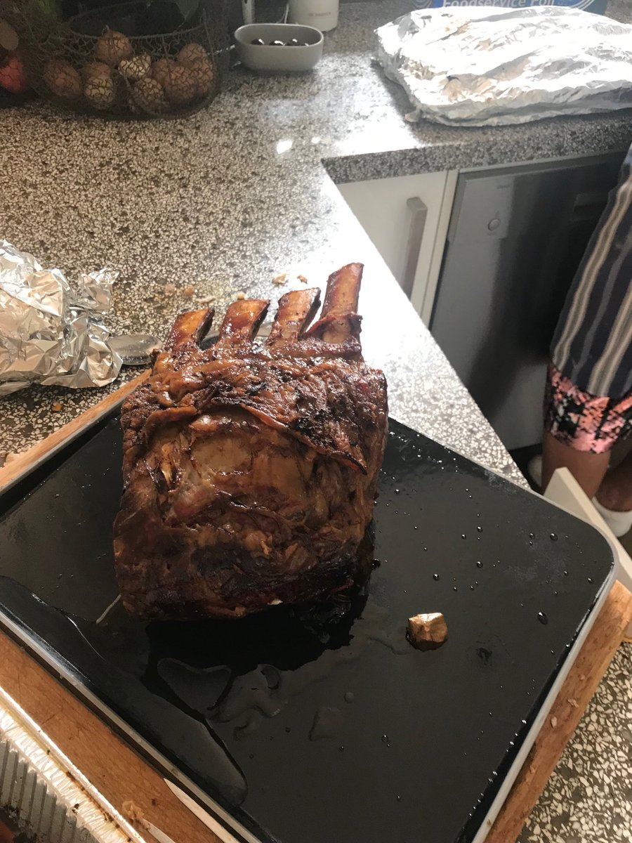 WingaraTbreds's tweet photo. Consumed! Merry Xmas 👍😀🎉 https://t.co/nG6QQiNh1W