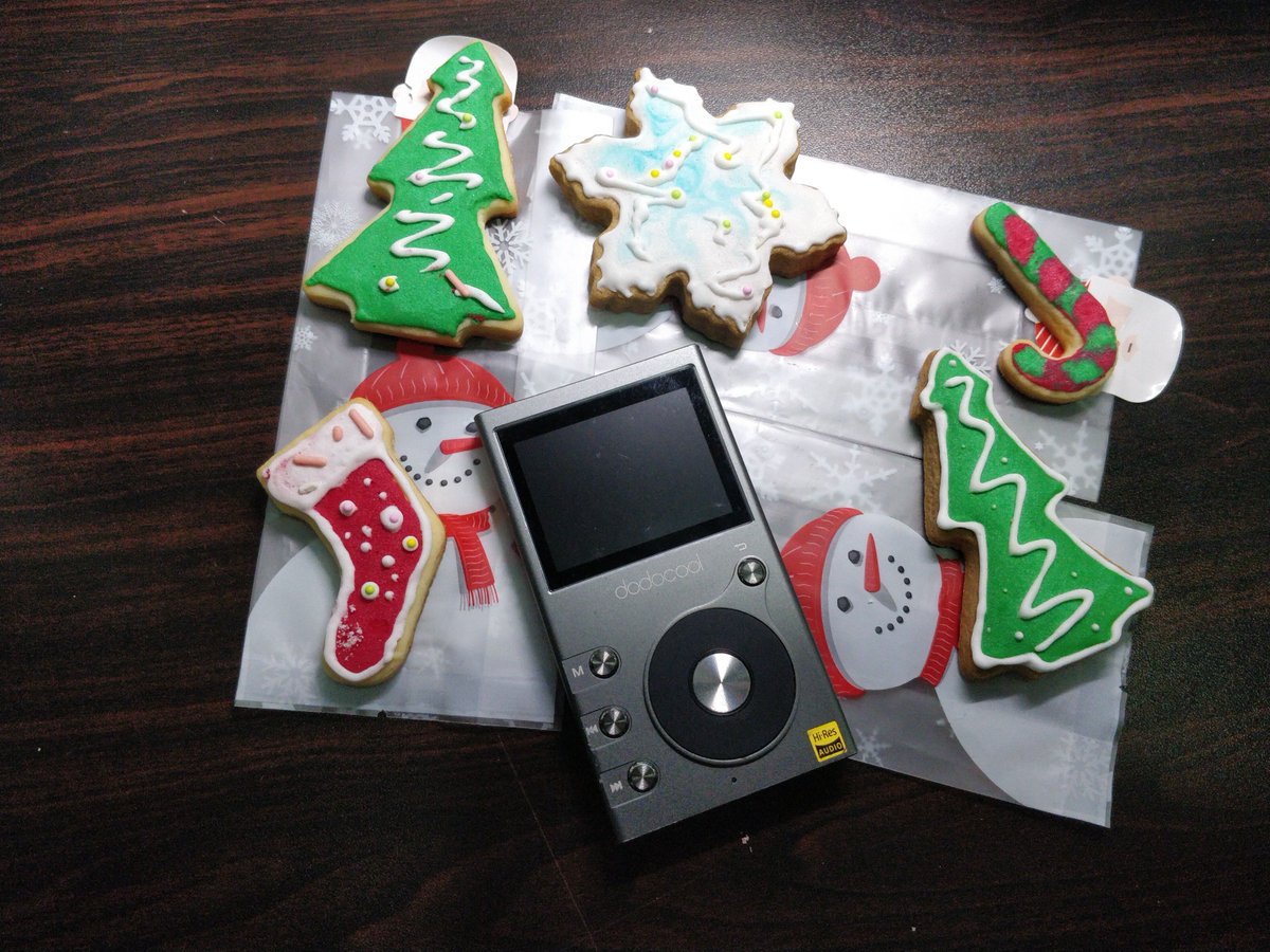 dodocoolCSR's tweet image. &quot;Jingle bells, jingle bells. Jingle all the way~&quot; Let&apos;s use #Dodocool Hi-Fi Music Player to listen to Christmas music😎
More👉bit.ly/2Q2Aw39
Dodocool, COOL YOUR LIFE
MERRY CHRISTMAS🎄🎄❤️❤️
Don&apos;t miss our Christmas Giveaway👉bit.ly/2LwGYP2
#MerryChrismas