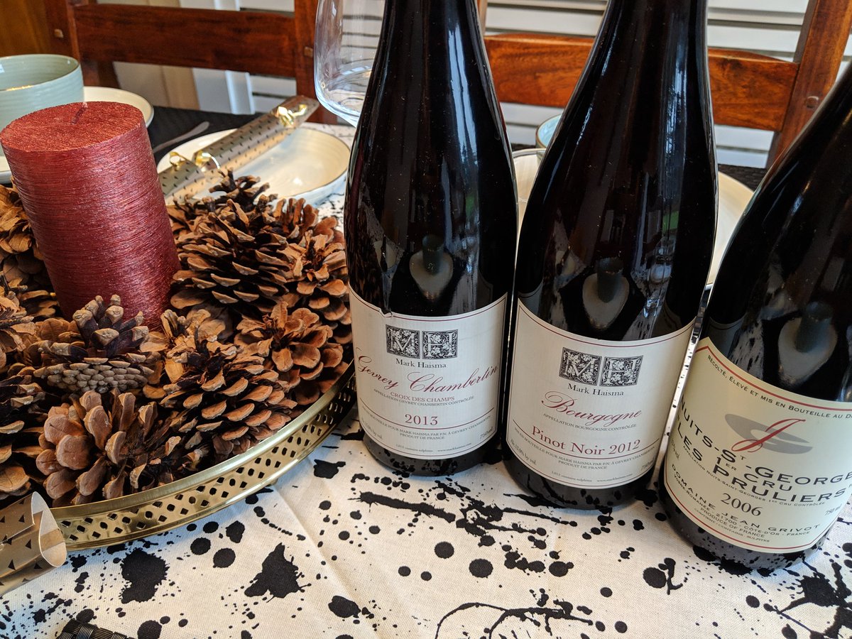 Megsthekeeper's tweet photo. All set, ready for Christmas dinner @MarkHaisma https://t.co/F7yLJIKypG
