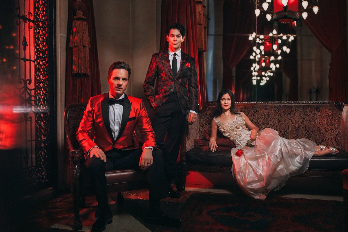 broadwaycom's tweet photo. .@PhantomBway is a testament to true theater craftsmanship, unbeatable word of mouth, powerful marketing and a love story for the ages #Phantom30 https://t.co/Nfh2QEPCGv https://t.co/GDCD6C2r3Q
