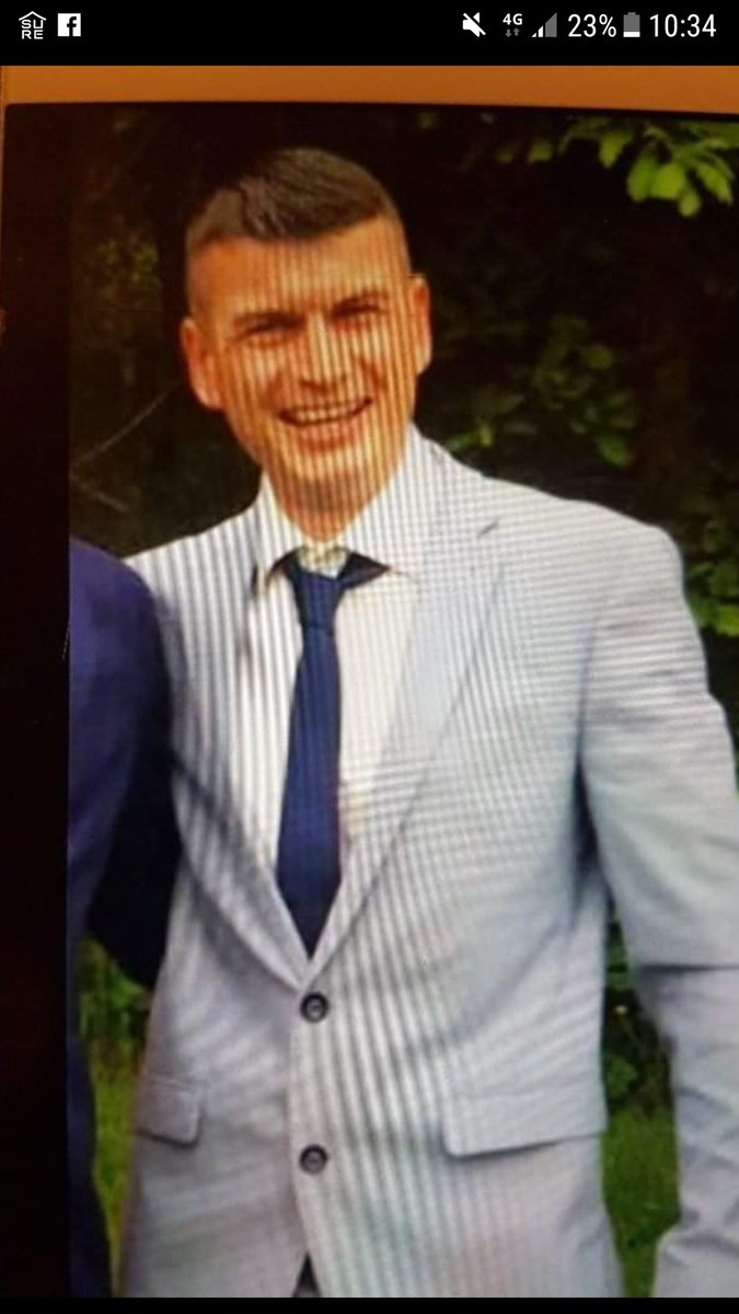 ChefLiamEdwards's tweet photo. MISSING 23rd/24th December my mate Peter (peds) yates from HOLYHEAD. He has a young daughter and he needs to be found ASAP. Can all my city friends and followers please RT. Genuine lovely lad out of character let's get him home TODAY please RT. It's easy https://t.co/2JnWs7OOcv