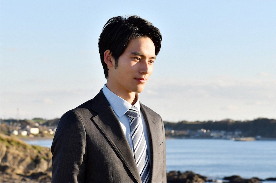 岡田健史の瞳に宿るスター性 『中学聖日記』中学生から社会人までの