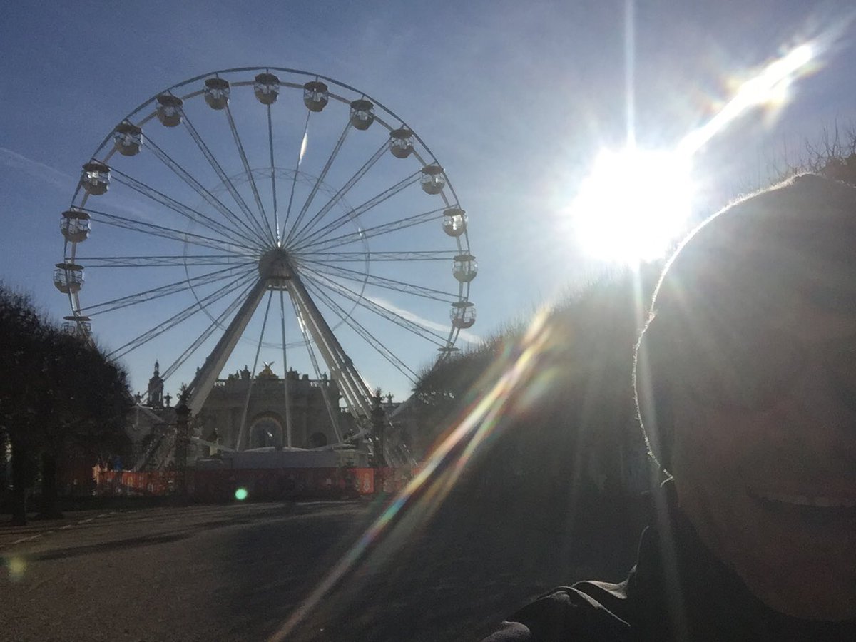 JeromeAnthonyM6's tweet photo. Mes 10 bornes de Noël sous le soleil glacial de #NancyForever 💪💪💪 belles fêtes à vous les amis!!!!😘😘😘 https://t.co/kkD1VWMFnR
