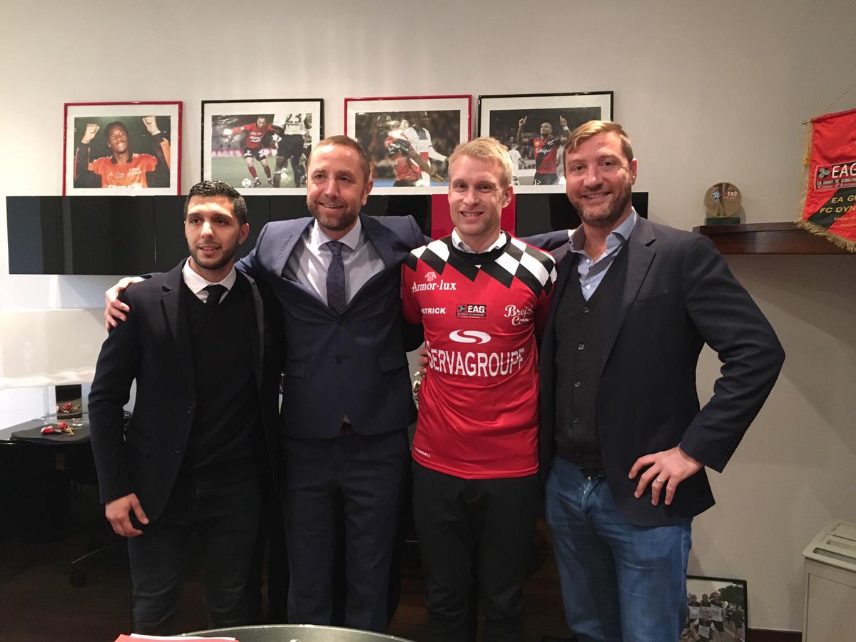 EsselSports tweet media